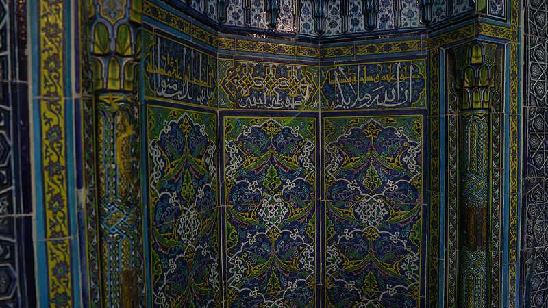 أين وكيف تذهب إلى مسجد المرادية؟ تحفة فنية تحمل آثار فن البلاط التركي