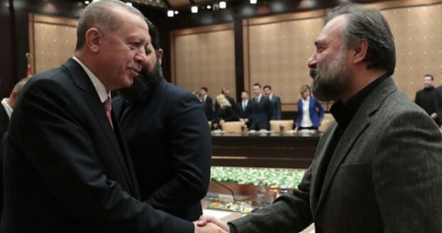 جعل أردوغان الممثل الشهير يضحك بفكته "ريس"