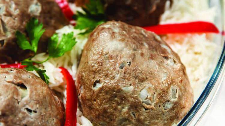 أقدم غذاء للحمية: وصفة أبديغور كرات اللحم! كيف تصنع كرات اللحم الغذائية؟