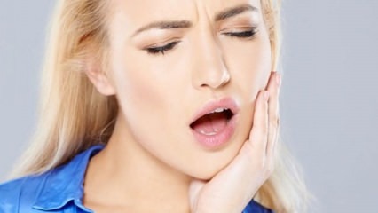 ما الذي يسبب آلام الفك؟ كيف العلاج؟