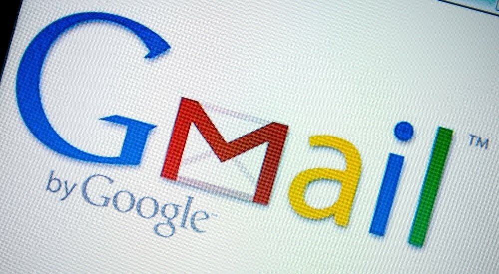 كيفية تنزيل المرفقات أو حفظها من Gmail