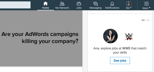 مثال على إعلان ديناميكي مستهدف على LinkedIn.