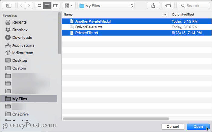 حدد الملفات المراد حذفها في CleanMyMac 3