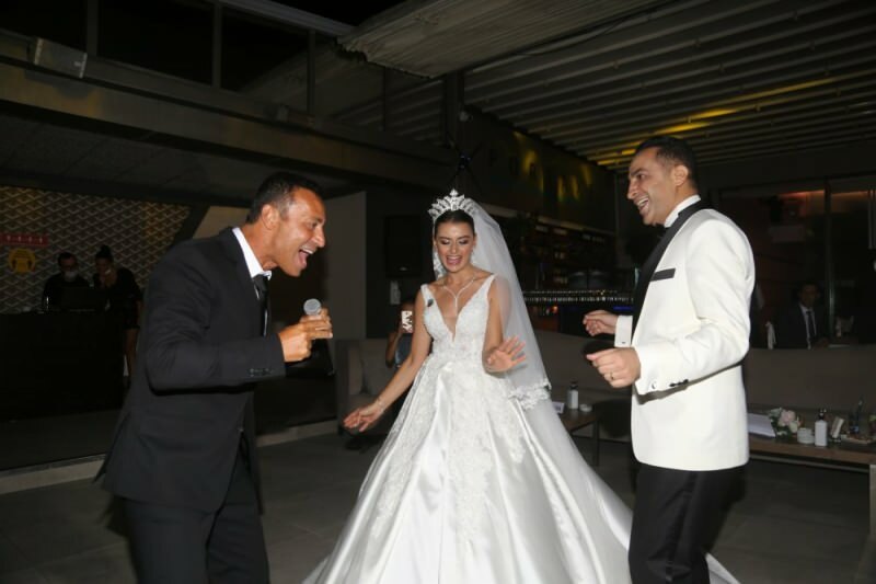 العرس الذي يجمع أسماء مشهورة! تزوج سنان غوزل وسيفال دوغان