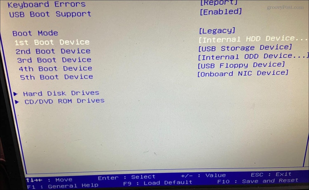 كيفية تثبيت Windows 11 باستخدام محرك أقراص USB