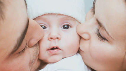 هل تحدد الأم أو الأب جين الذكاء؟ الميزات المأخوذة من الأم والأب عند الرضع