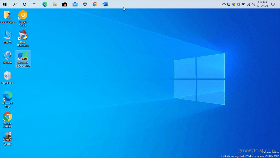 كيفية نقل شريط مهام Windows 11 إلى أعلى الشاشة