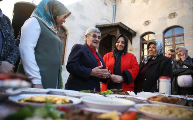 بيان نفطي صادم من كانان كاراتاي!