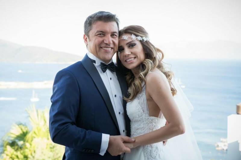 صورة زفاف إسماعيل كوتشوكايا وزوجته السابقة إيدا ديميرسي