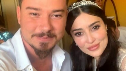 تزوجت الممثلة الشهيرة Melike İpek Yalova من Altuğ Gültan!