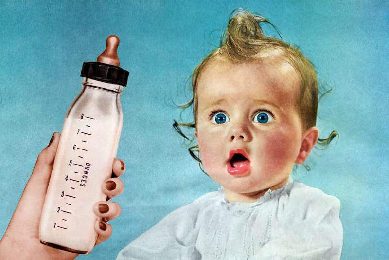 زجاجة الرضاعة أم الرضاعة؟ كيف تحضرين المولود الجديد؟ استخدام الزجاجة