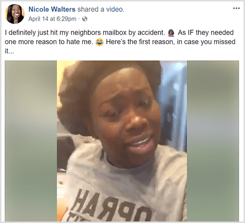 نشرت نيكول والترز مقطع فيديو على Facebook مع مقدمة نصية تقول إنها صدمت للتو صندوق بريد جارها عن طريق الخطأ. نيكول ترتدي غطاء رأس أسود وقميص رمادي.