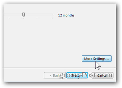 إضافة صندوق بريد Outlook 2013 - انقر فوق مزيد من الإعدادات