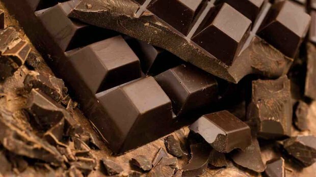 وصفة حلوى الشوكولاتة الداكنة