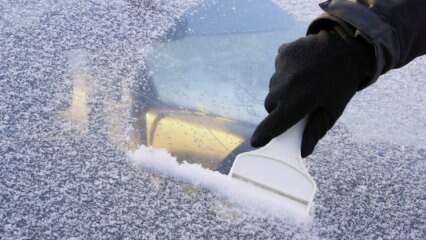 كيف تمنع الثلج من نوافذ السيارة؟