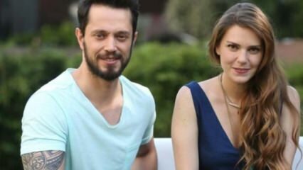عرض زواج مفاجئ من Murat Boz إلى Aslı Enver