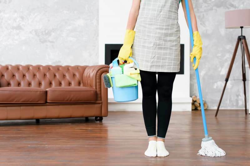 كيفية تنظيف غرفة المعيشة