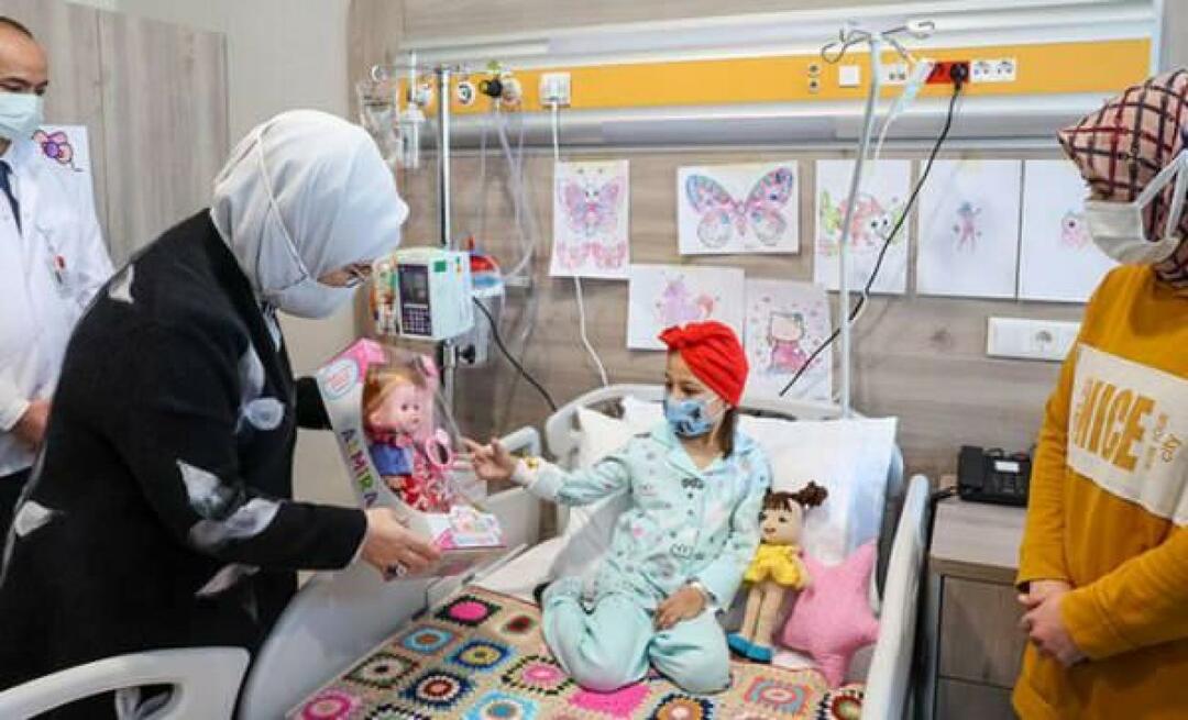أمينة أردوغان تزور الأطفال المصابين بالسرطان! 