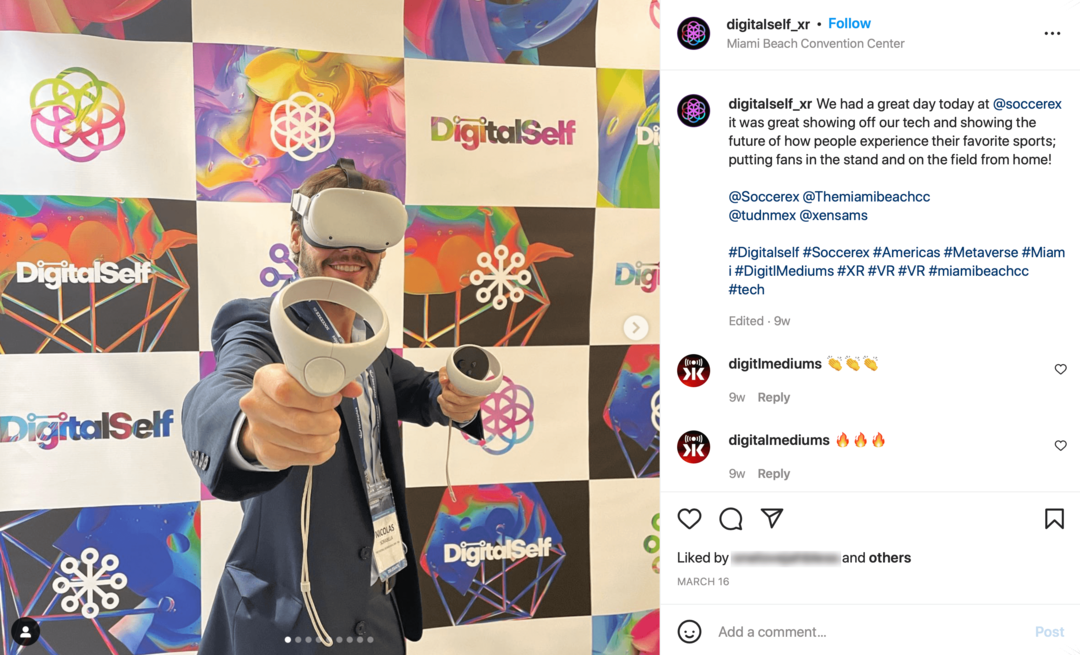 صورة منشور DigitalSelf Instagram مع صورة مجموعة VR