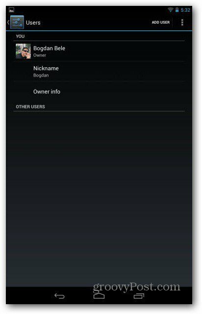 تضيف حسابات مستخدمي Nexus 7 مستخدمًا