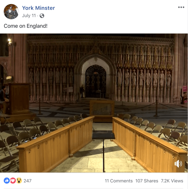 مثال على منشور على Facebook مع موضوع موضعي من York Minster.