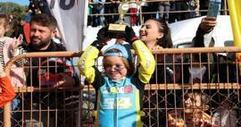 فرحة البطولة من زين ابن كنان سوفوغلو البالغ من العمر 4 سنوات!