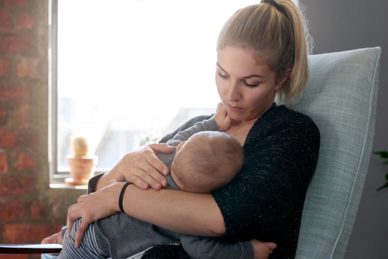 كيفية فهم ألم الغازات عند الرضع؟ أعراض المغص