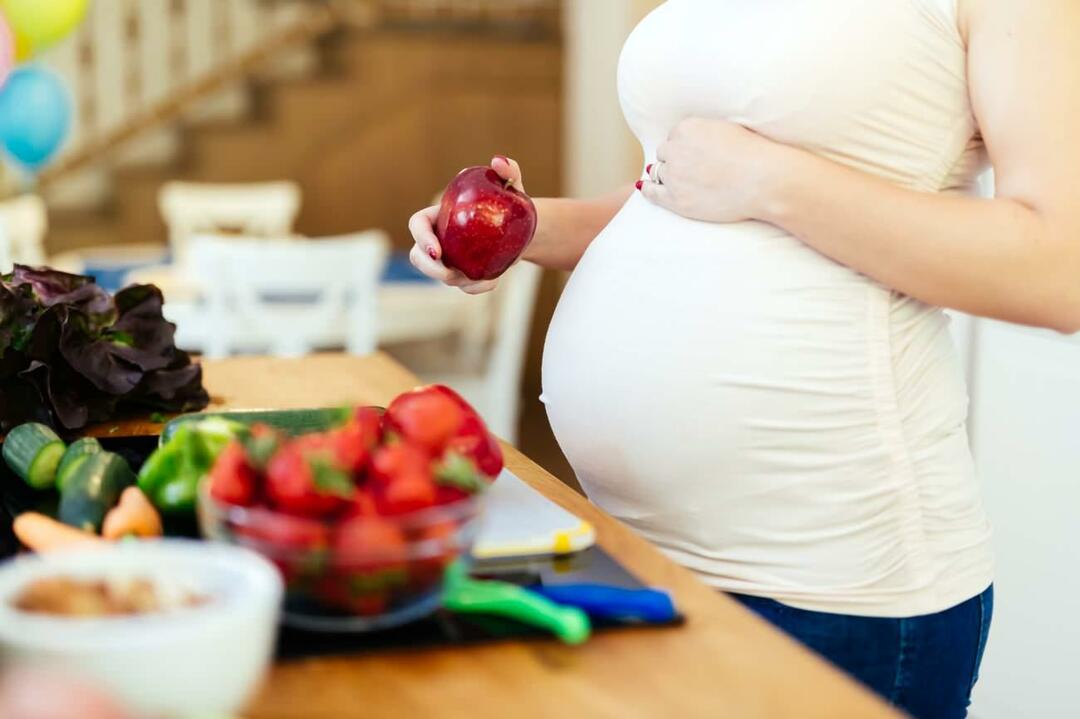 التغذية أثناء الحمل