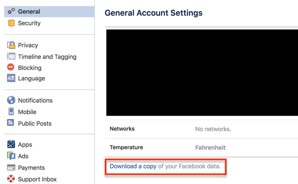 انقر فوق الارتباط لتنزيل بيانات ملفك الشخصي على Facebook.