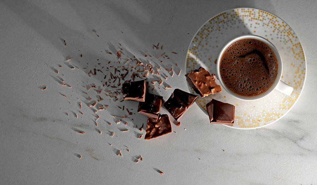 ثنائي الشوكولاتة والقهوة التركية