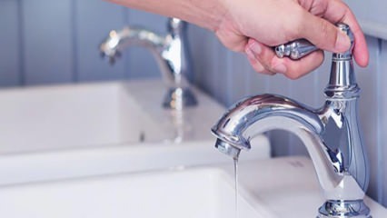 كيفية استبدال صنبور الحمام؟ كيفية استبدال بطارية صنبور تسرب المياه؟