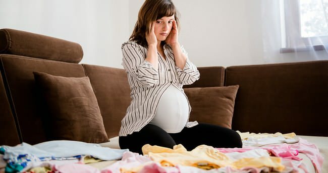النساء الحوامل اللواتي يخشين من الولادة