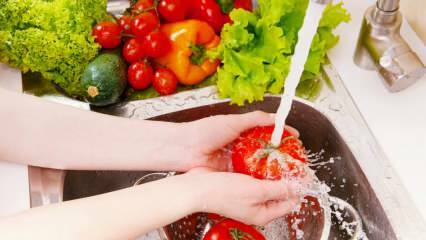 كيف يجب غسل الفواكه والخضروات؟ المجلس العلمي يحذر: هذه الأخطاء تسبب التسمم!