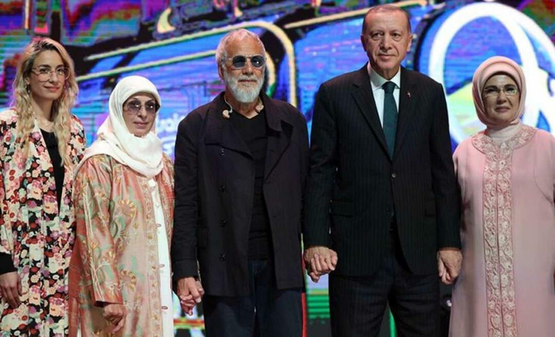 يوسف إسلام يعطي غيتاره للرئيس أردوغان!