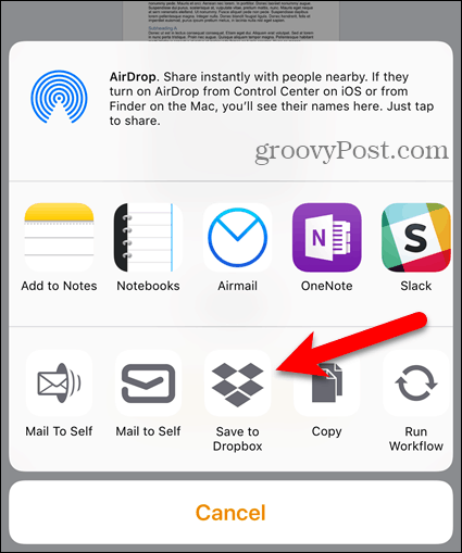 انقر فوق Dropbox على ورقة المشاركة على iOS