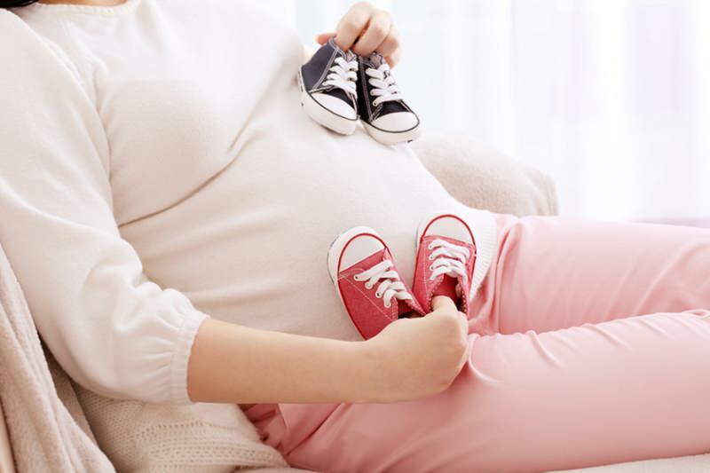 كيف يتم تشكيل الحمل التوأم؟ أعراض الحمل التوأم