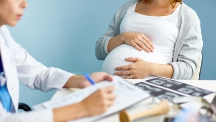 كيف يتم تطبيق طريقة التنويم المغناطيسي عند الولادة؟
