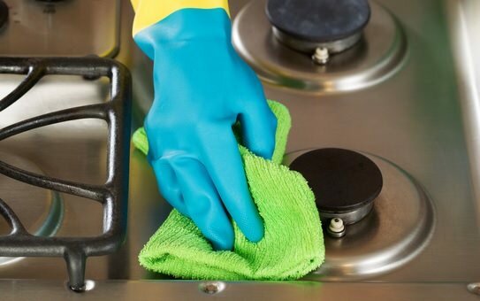 كيف تنظف ألواح التسخين؟