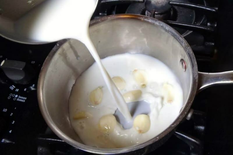كيف يصنع حليب الثوم؟ ماذا يفعل حليب الثوم؟ صنع حليب الثوم ...
