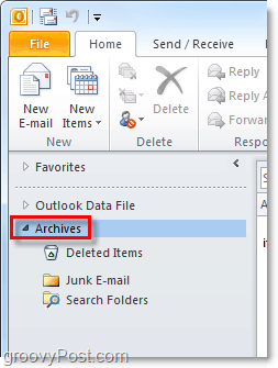 كيفية الوصول إلى رسائل البريد الإلكتروني المؤرشفة من Outlook 2010