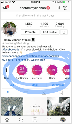 يسلط الضوء على Instagram مع الأغطية ذات العلامات التجارية.