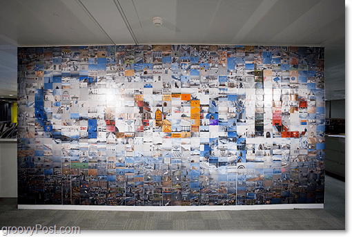 شعار فسيفساء كبير في صور Google