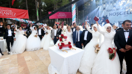 فاطمة شاهين اختارت زفاف 50 زوجا في غازي عنتاب!