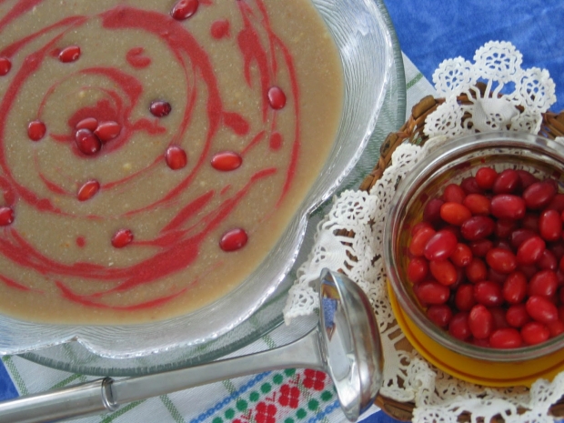 وصفة حساء التوت البري