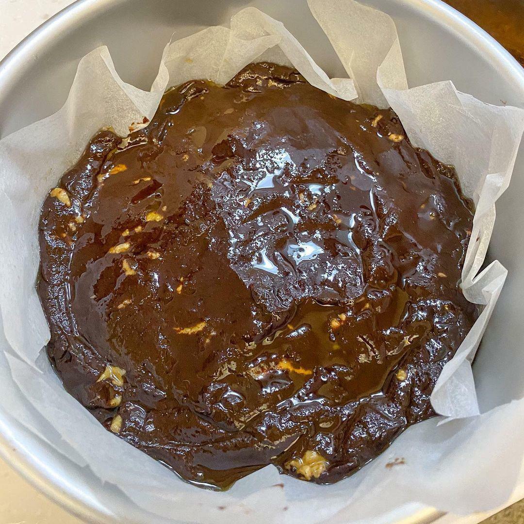 كيف تصنع وصفة كعكة الشوكولاتة في جهاز Airfryer؟ أسهل وصفة كعك على جهاز Airfryer