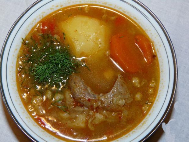 كيف يصنع الحساء الأوزبكي؟