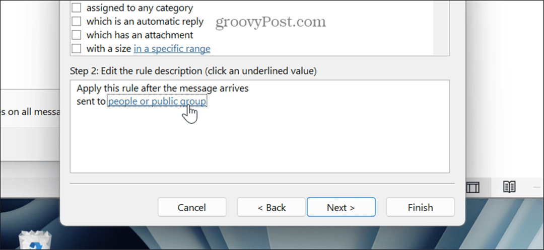 كيفية إعادة توجيه البريد الإلكتروني تلقائيًا من Outlook