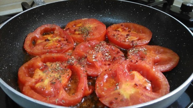 طماطم مطبوخة