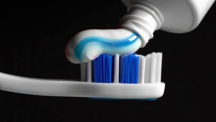 كيف تصنع معجون أسنان؟ صنع معجون أسنان طبيعي في المنزل