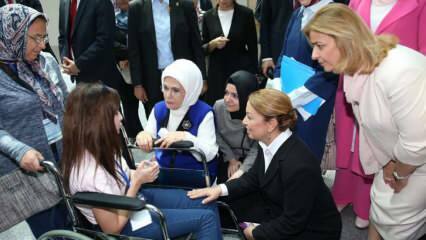 مشاركة السيدة الأولى أمينة أردوغان "اليوم العالمي للأشخاص ذوي الإعاقة"!